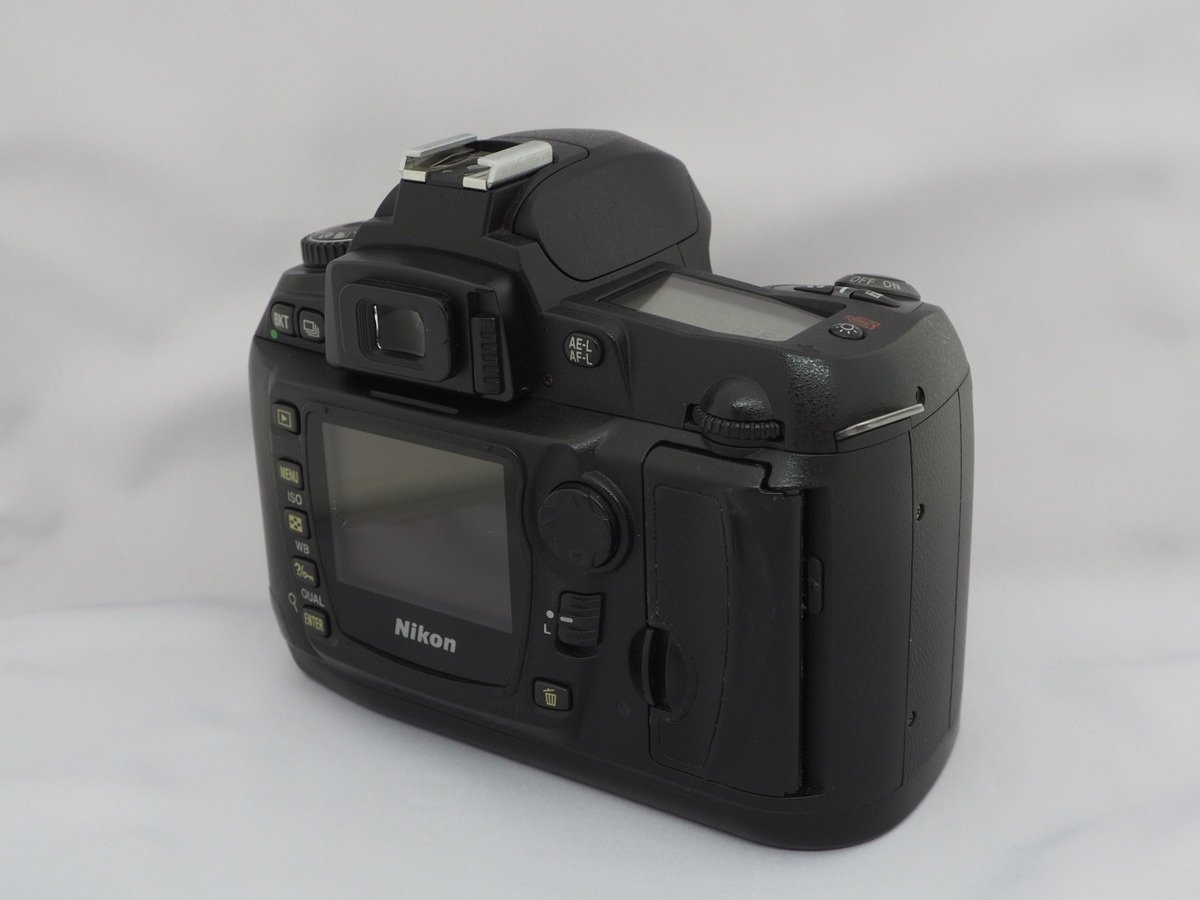 ニコン D70s
