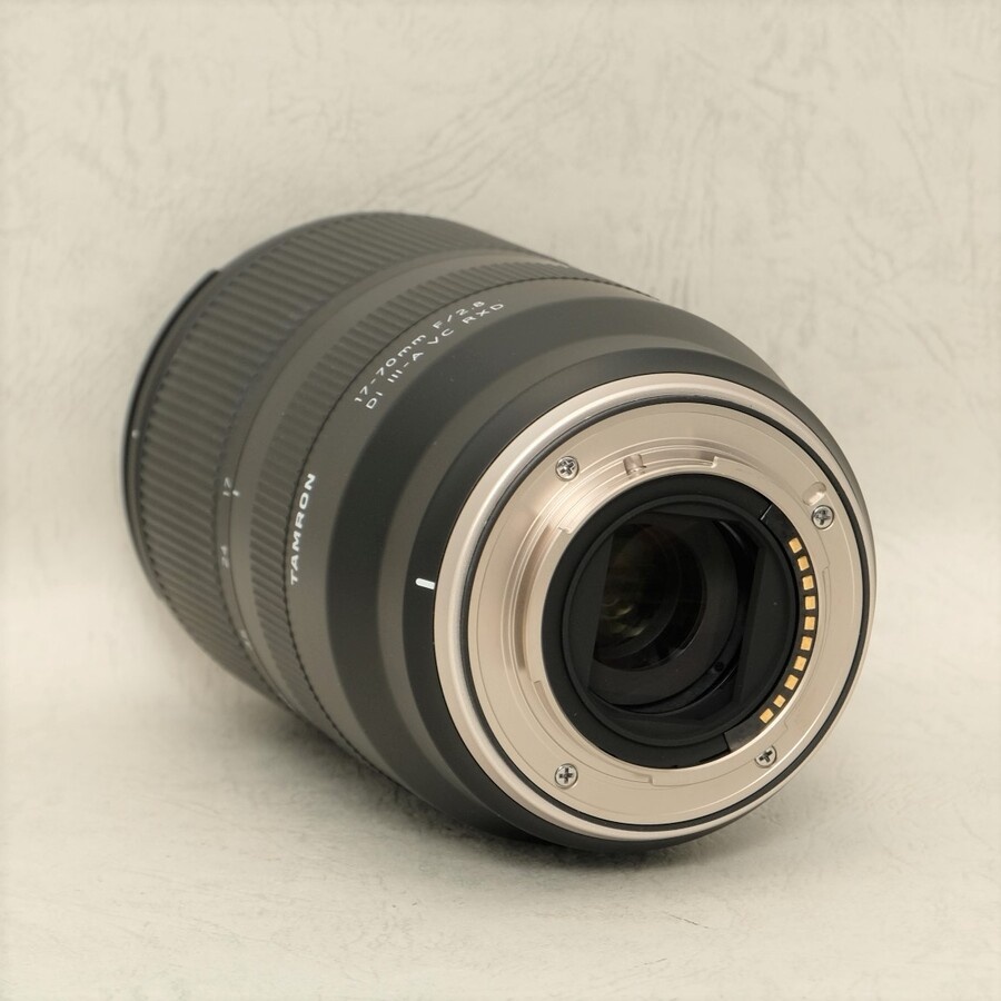 タムロン 17-70mm F/2.8 Di III-A VC RXD フジフイルムX用 (Model B070)