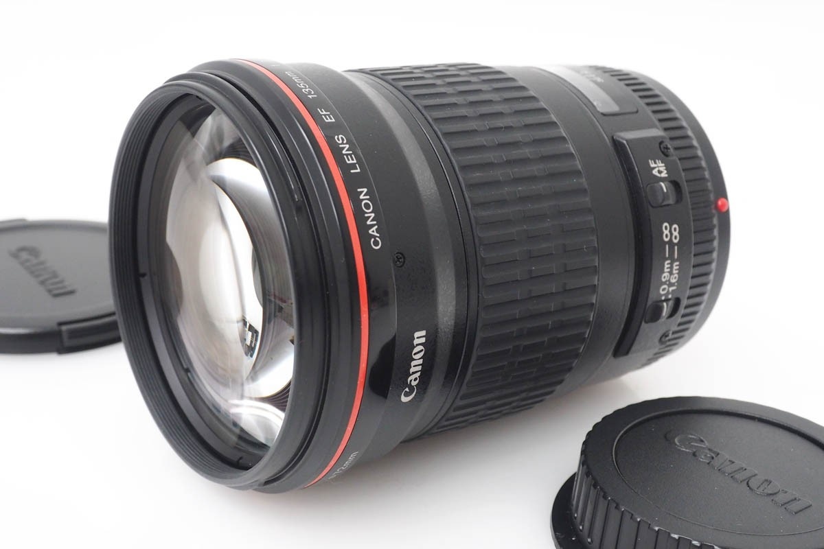 EF135mm F2L USM CA01-R846-2A2B