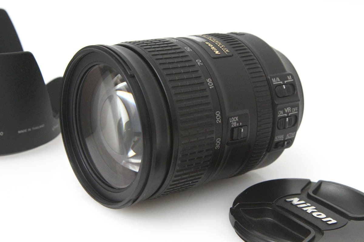 AF-S NIKKOR 28-300mm f/3.5-5.6G ED VR CA01-R899-2R1A