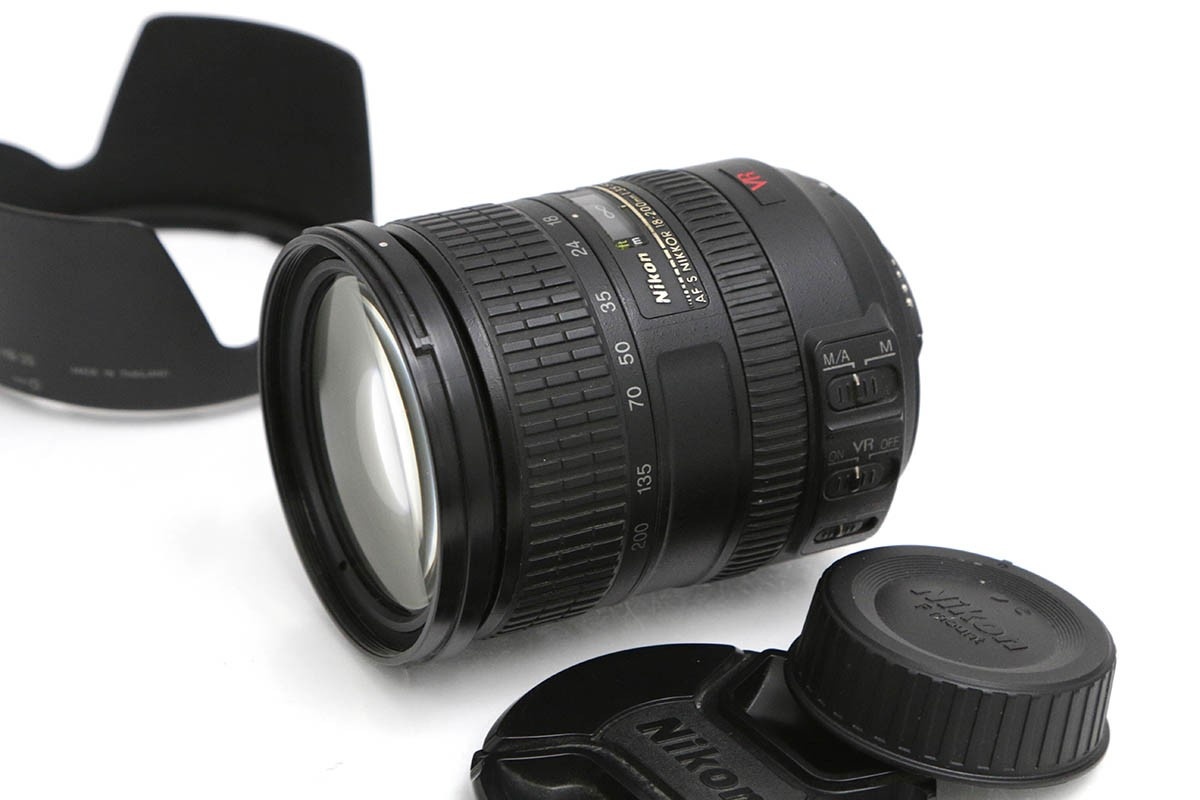 AF-S DX VR Zoom-Nikkor 18-200mm f/3.5-5.6G IF-ED CA01-B1105-2R6A-ψ