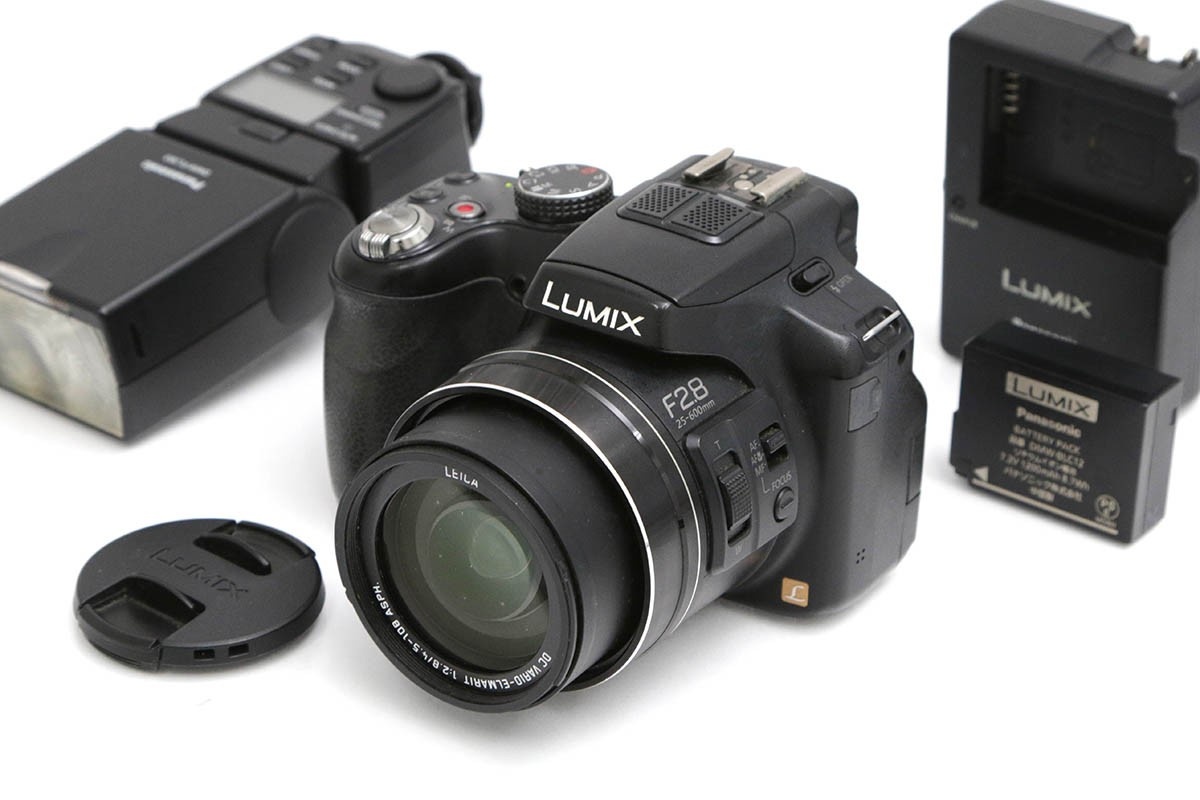 LUMIX DMC-FZ200 フラッシュ付 CA01-B1188-2Q1B-ψ