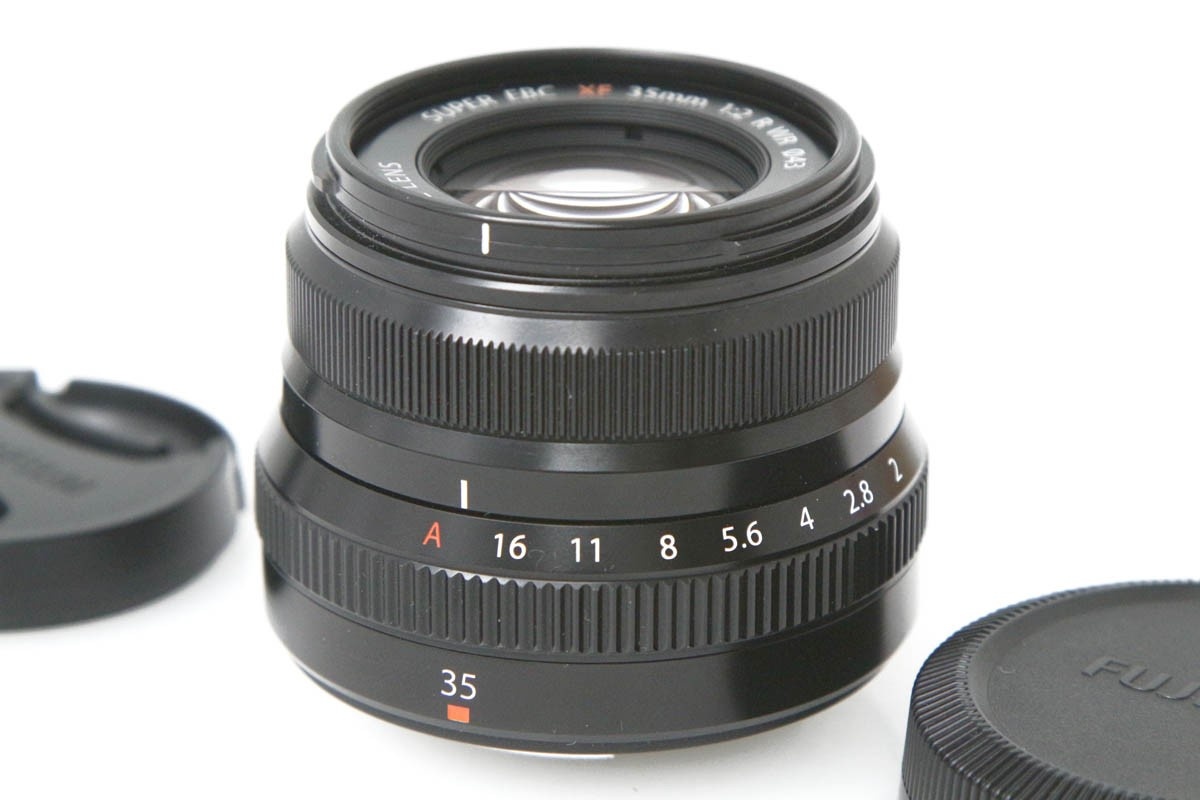 フジノンレンズ XF35mmF2 R WR [ブラック] CA01-R1115-2R3B