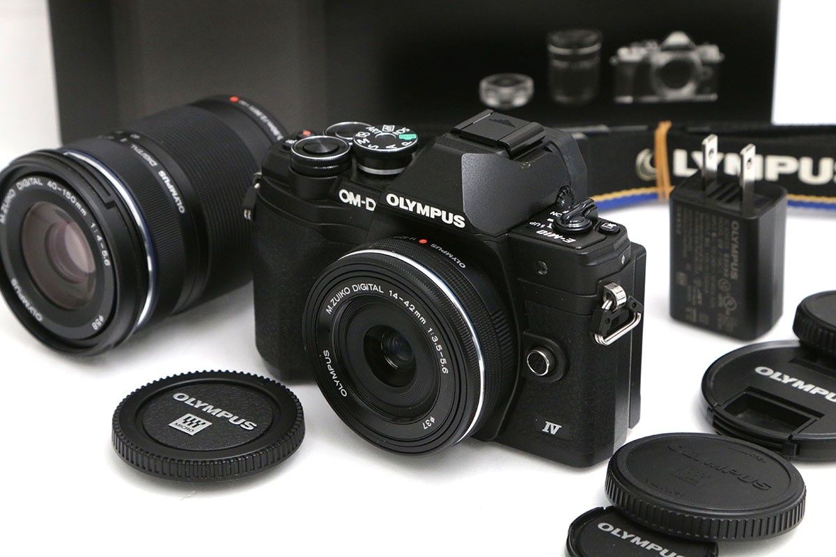 OM-D E-M10 Mark IV EZダブルズームキット ブラック CA01-B1243-2J3