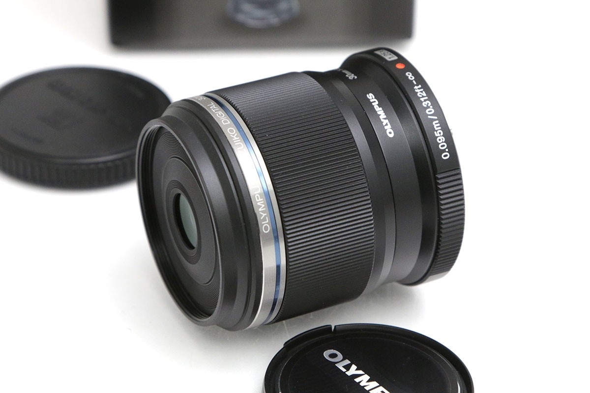 M.ZUIKO DIGITAL ED 30mm F3.5 Macro CA01-B1212-2A3