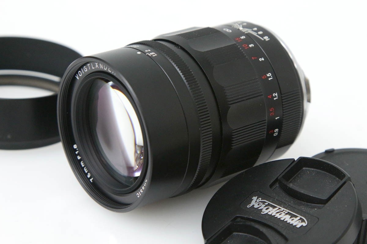フォクトレンダー HELIAR classic 75mm F1.8 VMマウント CA01-R1451-2B2B