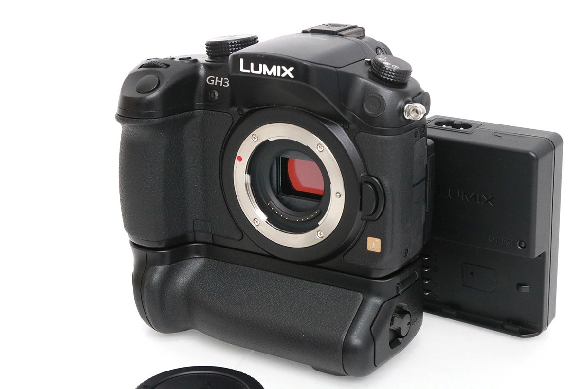 LUMIX DMC-GH3 ボディ バッテリーグリップ DMW-BGGH3付 CA01-M4264-3U4A