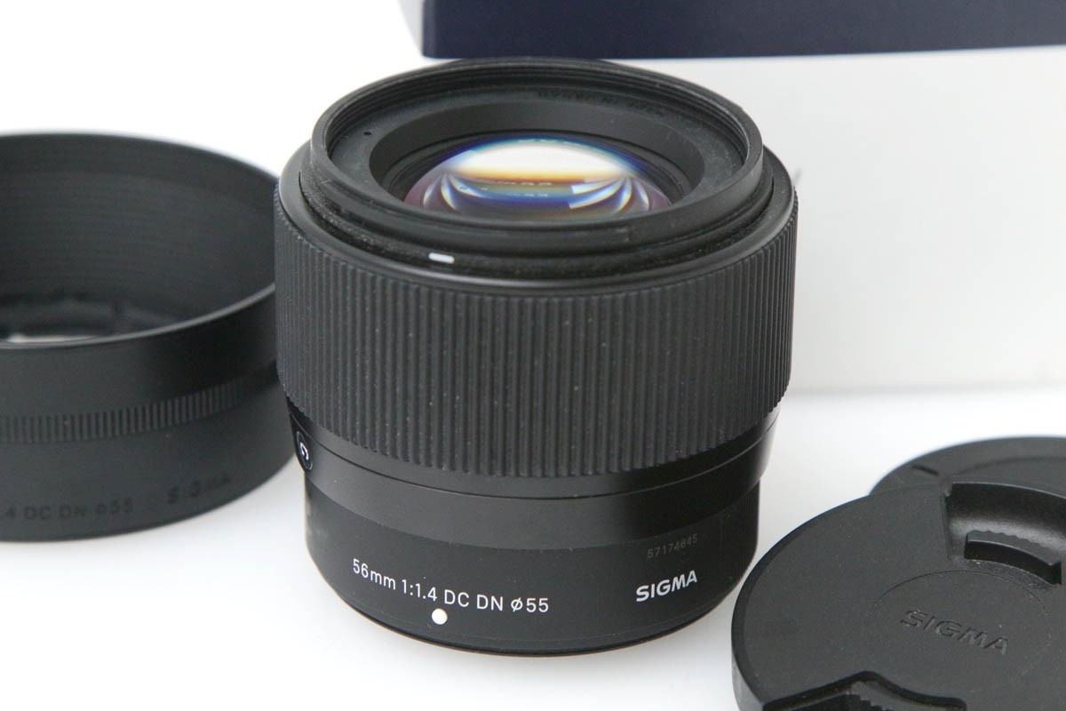 56mm F1.4 DC DN (富士フイルム Xマウント) CA01-R1519-3T4