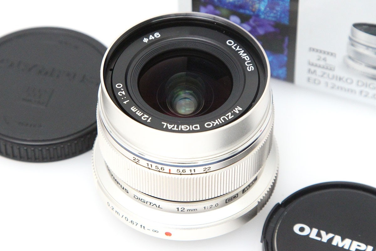 M.ZUIKO DIGITAL ED 12mm F2.0 [シルバー] CA01-P099-2N3