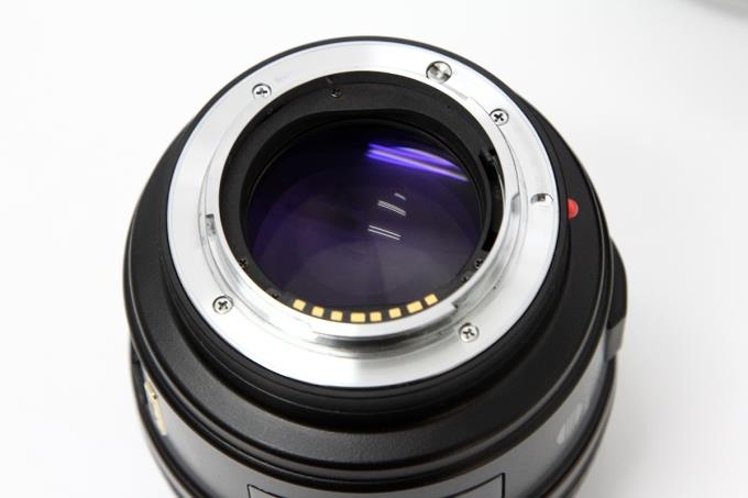 AF 85mm F1.4 G(D) Limited フード・元箱付 K2993-2B3
