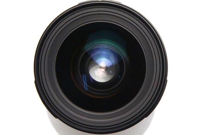New FD 24mm F1.4L γA4098-3V1A