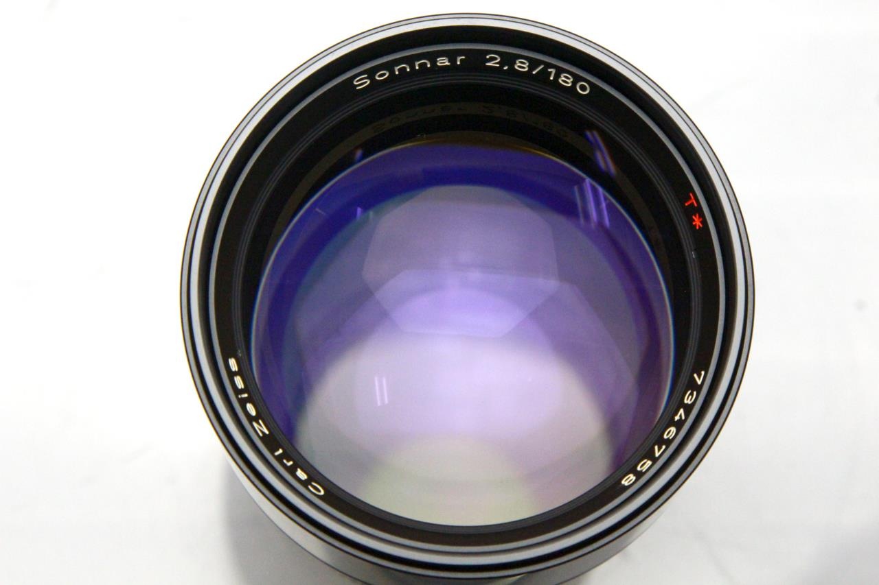 Sonnar T*180mm F2.8 γA7299-2R2B