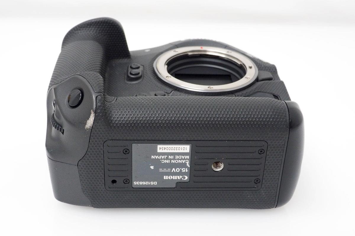 EOS R3 ボディ CA01-R028-2S2