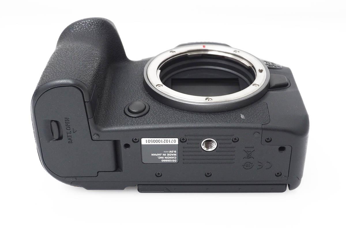 EOS R6 Mark II ボディ CA01-R510-2S4