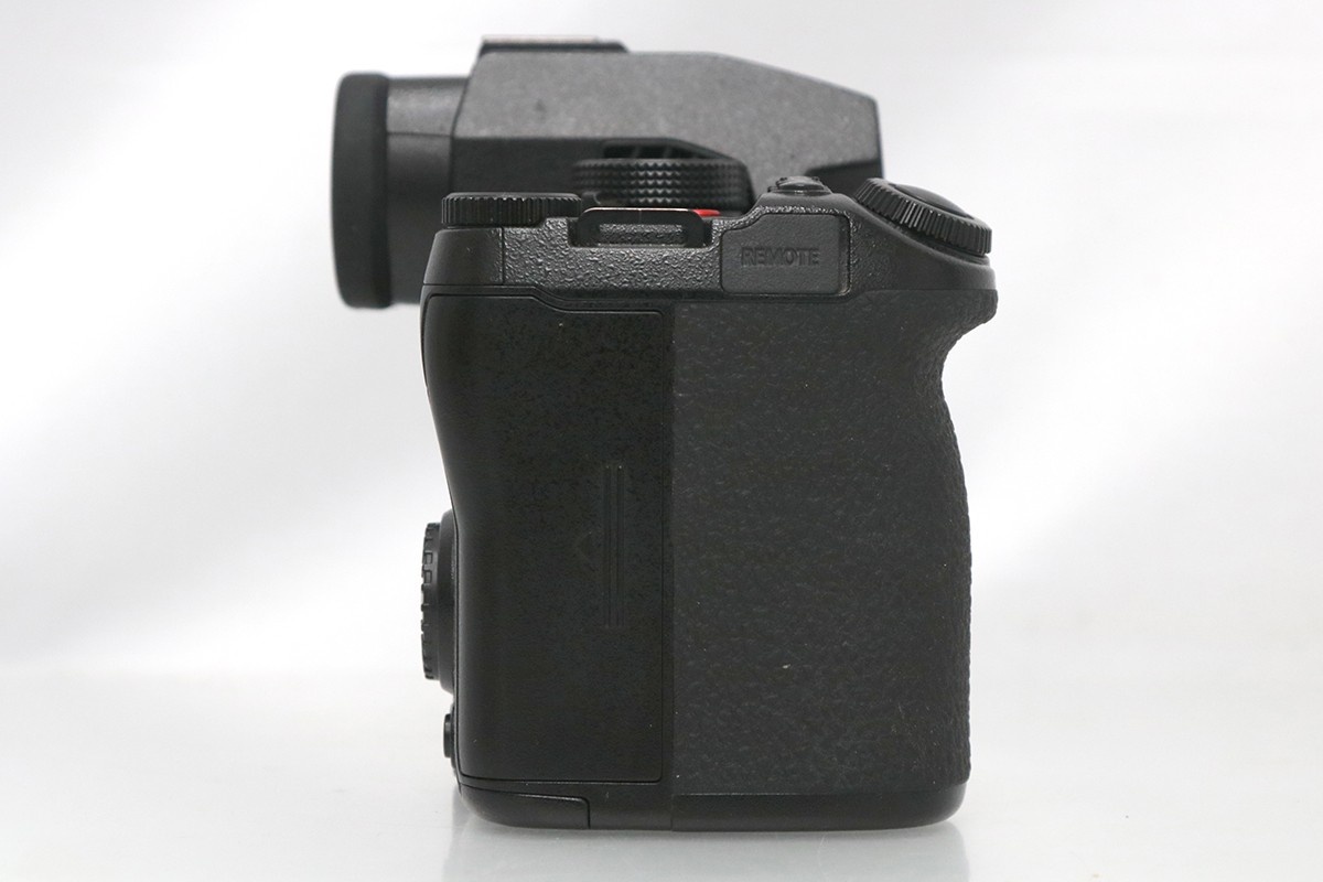 LUMIX DC-S5M2X ボディ CA01-M3661-3V2A