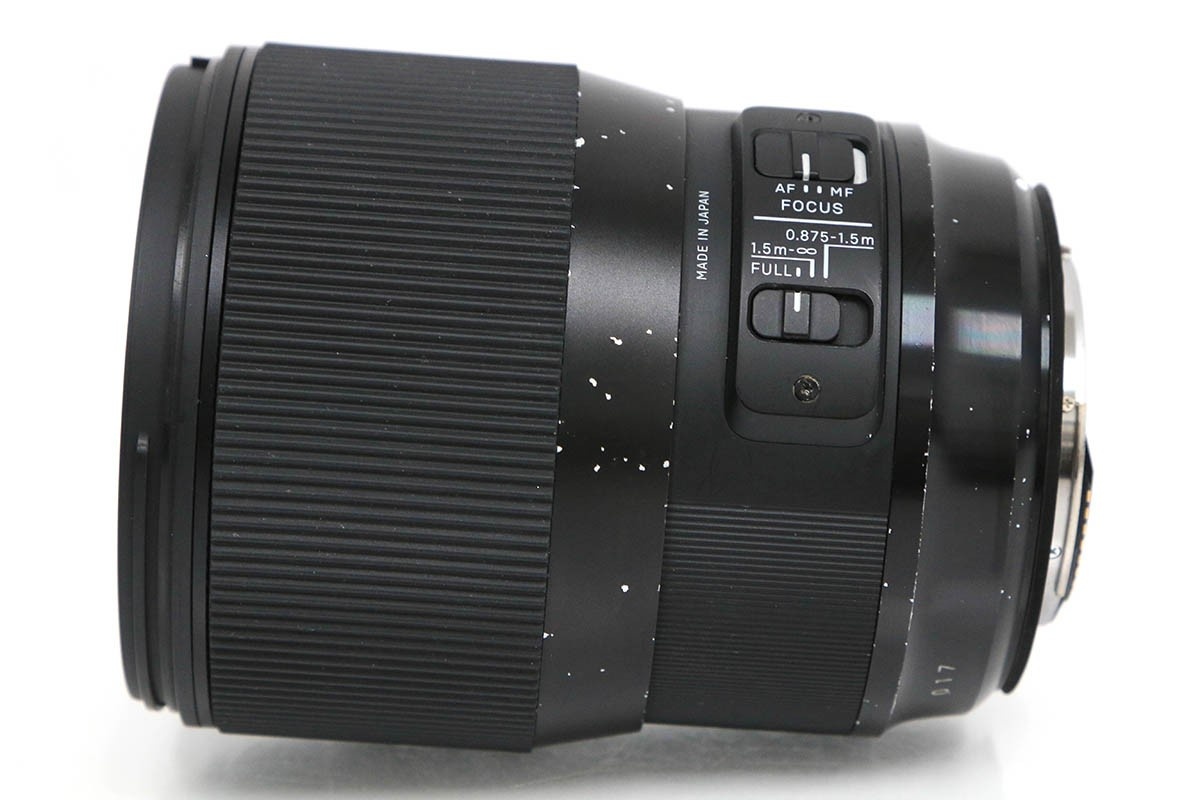 135mm F1.8 DG HSM [キヤノン用] CA01-B830-2A4