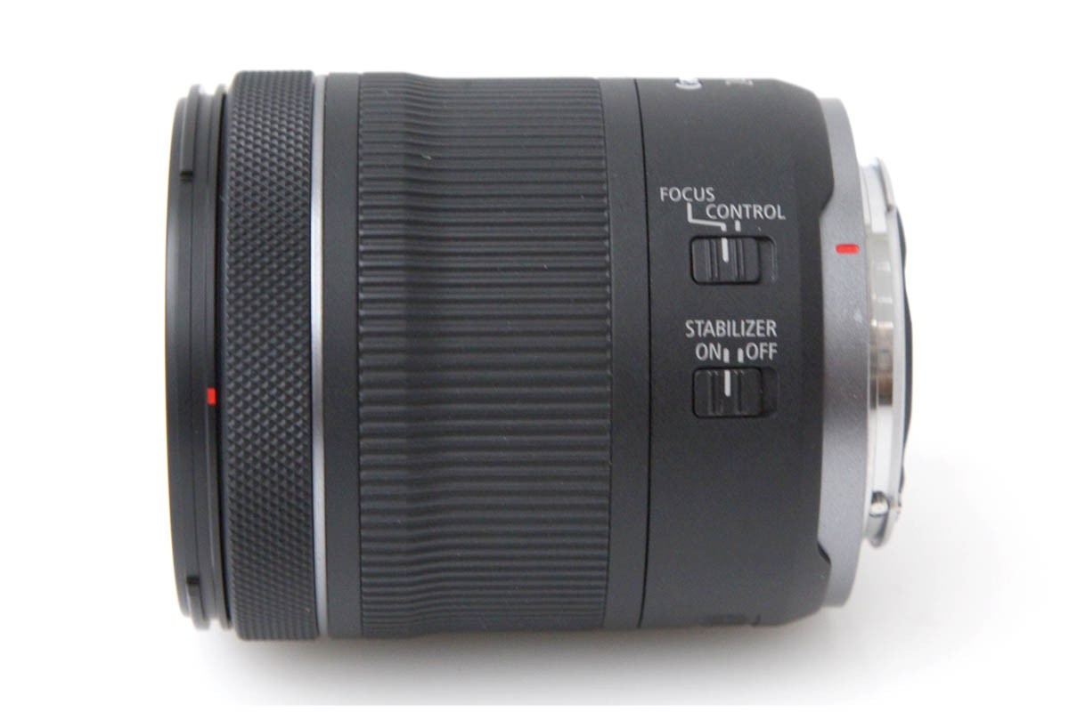 RF24-105mm F4-7.1 IS STM CA01-R946-2M1C