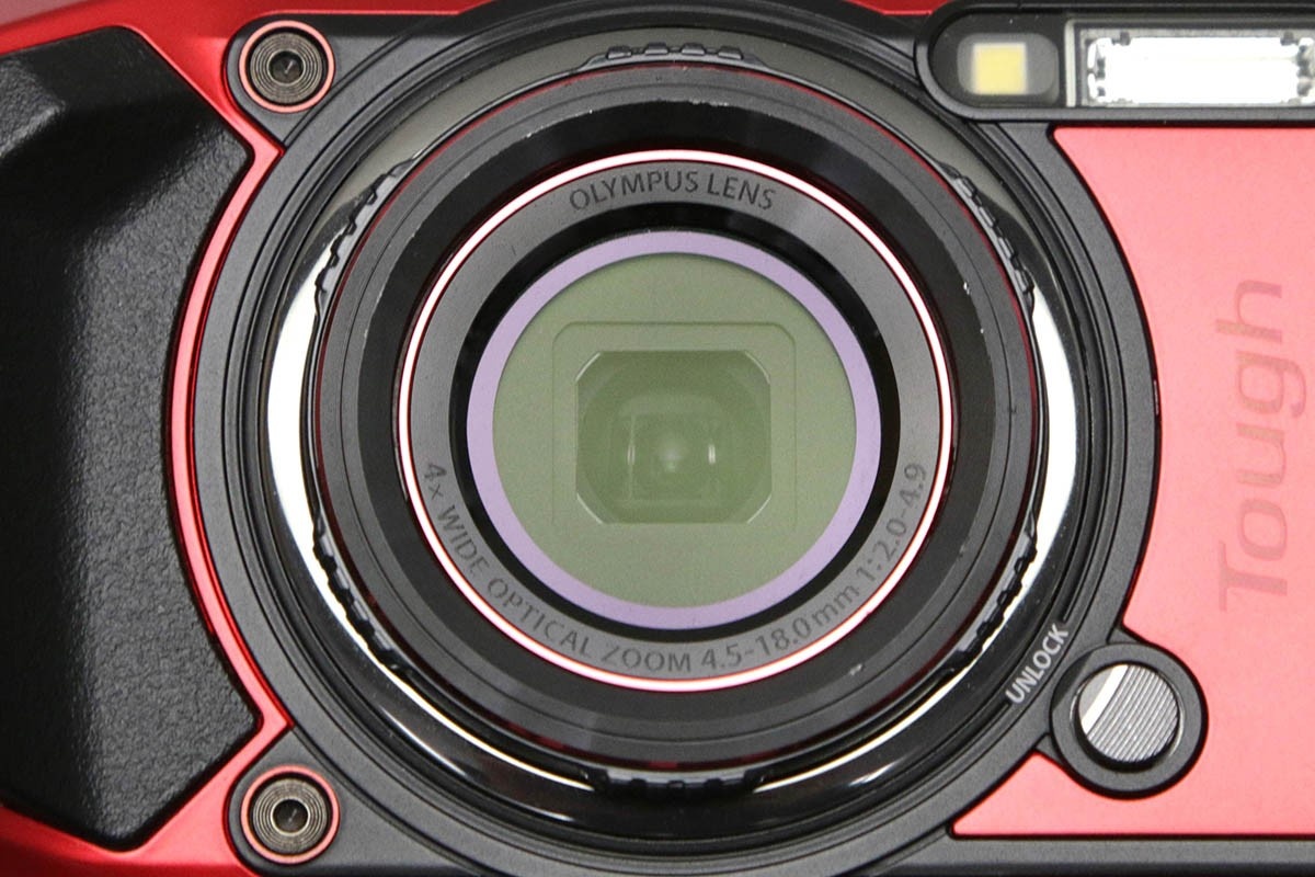 OLYMPUS Tough TG-6 [レッド] CA01-B1147-2Q4