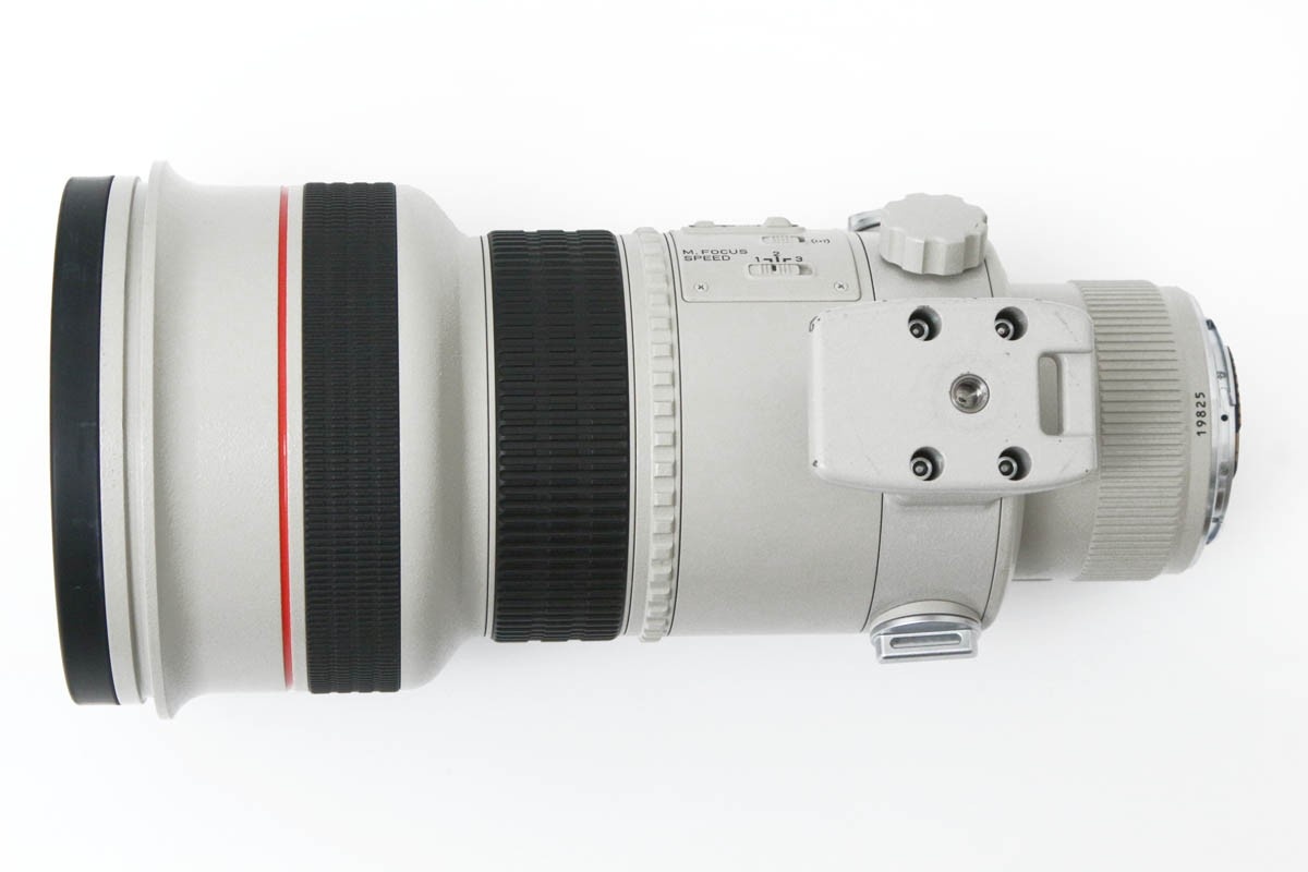 EF300mm F2.8L IS USM CA01-R1150-2D5