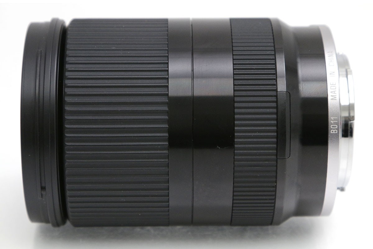 18-200mm F/3.5-6.3 Di III VC Model B011 ブラック ソニーEマウント用 CA01-B1199-2A4