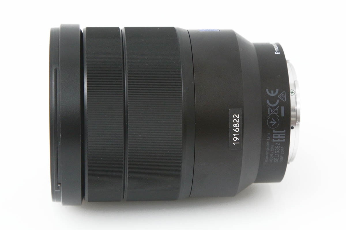 Vario-Tessar T* FE 16-35mm F4 ZA OSS / SEL1635Z CA01-R1183-2B2D