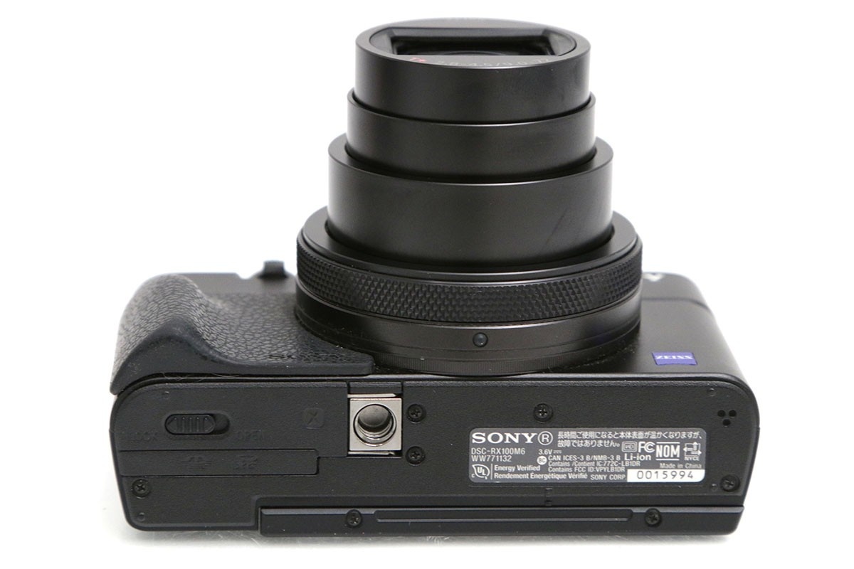 Cyber-shot DSC-RX100M6 CA01-B1225-2Q3