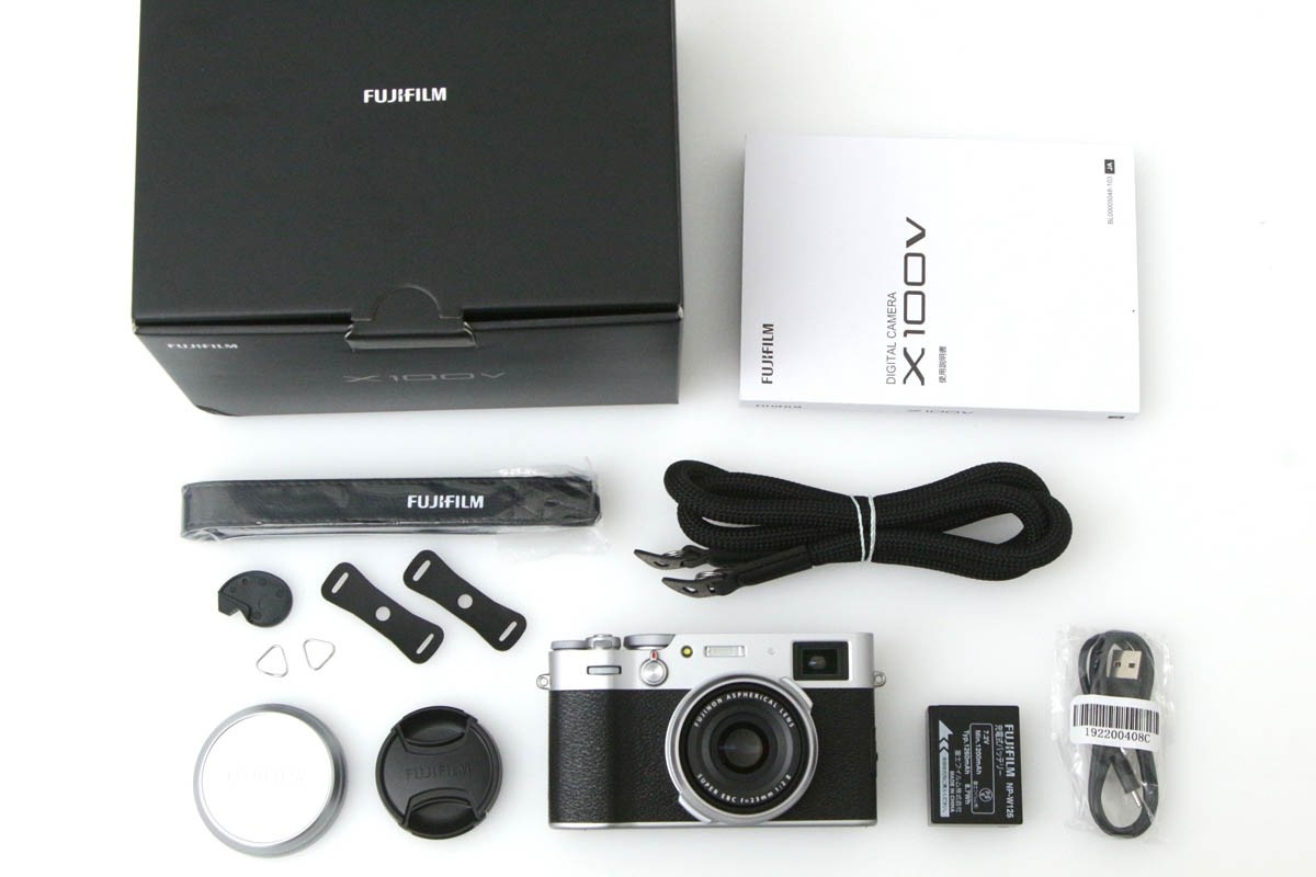 FUJIFILM X100V シルバー CA01-R1191-3Y4