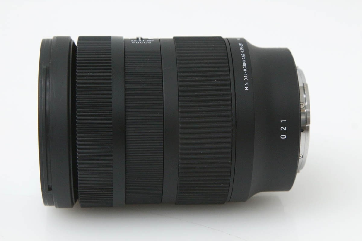 28-70mm F2.8 DG DN [ソニーE用] CA01-R1245-2O3