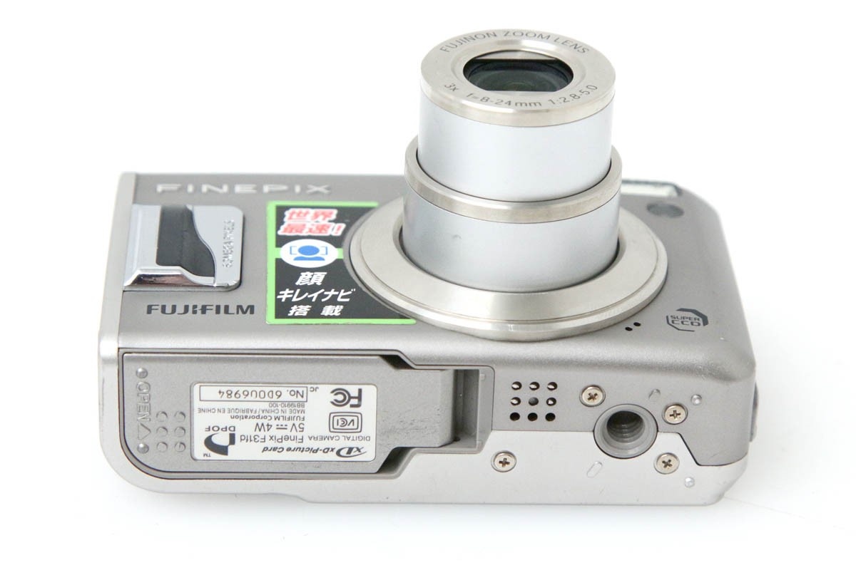FinePix F31fd CA01-R1292-2Q4