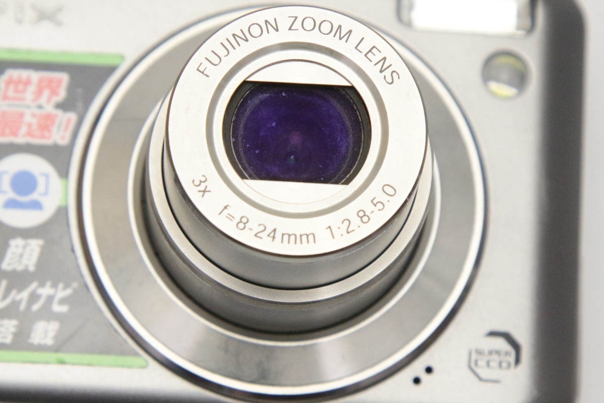 FinePix F31fd CA01-R1292-2Q4