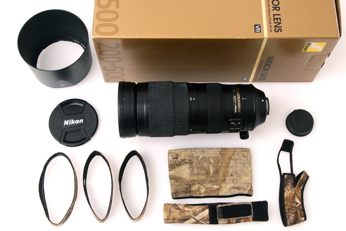 AF-S NIKKOR 200-500mm f/5.6E ED VR CA01-R1302-2R9