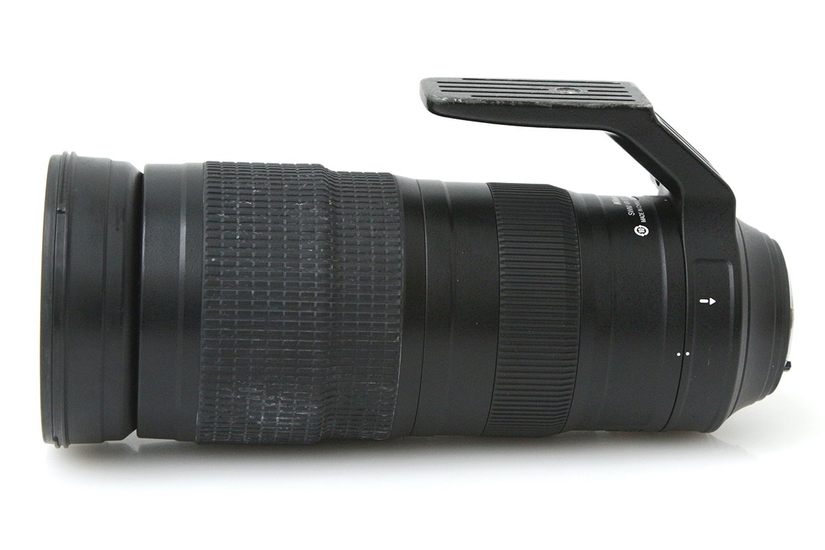 AF-S NIKKOR 200-500mm f/5.6E ED VR CA01-R1302-2R9