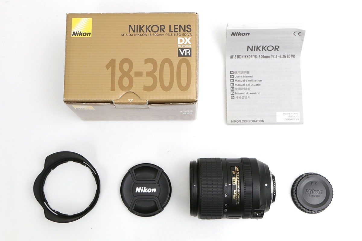 AF-S DX NIKKOR 18-300mm f/3.5-5.6G ED VR CA01-B1321-2O3