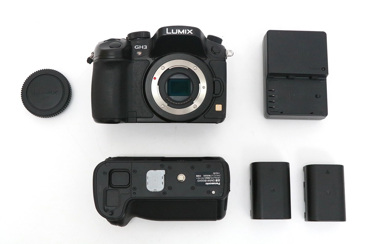 LUMIX DMC-GH3 ボディ バッテリーグリップ DMW-BGGH3付 CA01-M4264-3U4A