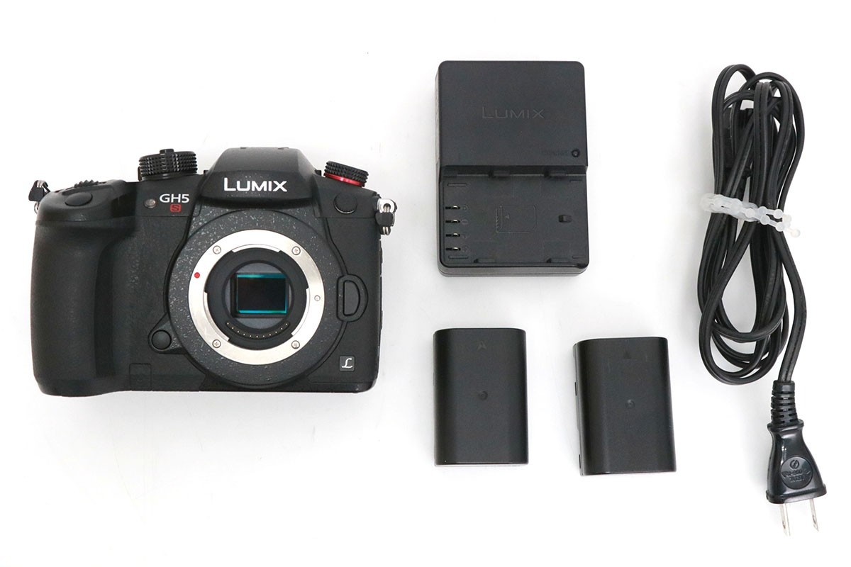 LUMIX DC-GH5S ボディ 純正バッテリー付 CA01-M4308-2P1A