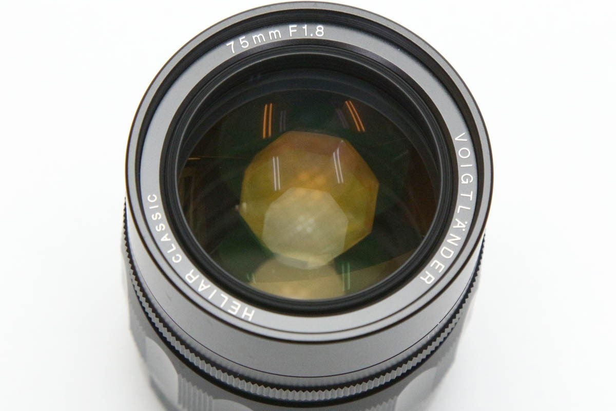 フォクトレンダー HELIAR classic 75mm F1.8 VMマウント CA01-R1451-2B2B