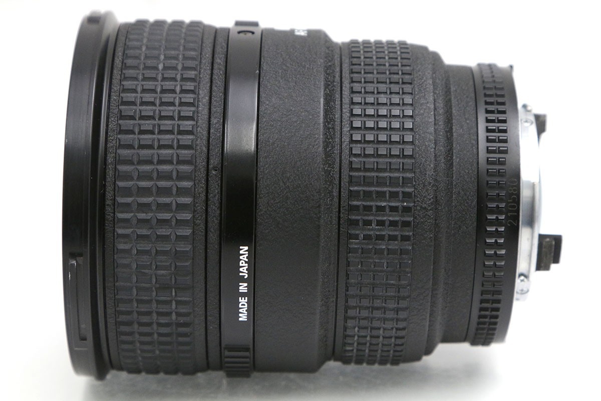 AF Nikkor 20-35mm F2.8D CA01-B1495-2R5B-ψ