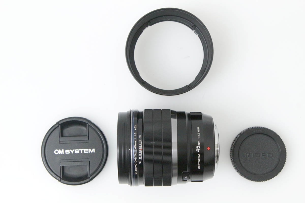 OM SYSTEM M.ZUIKO DIGITAL ED 45mm F1.2 PRO CA01-R1574-2R5B
