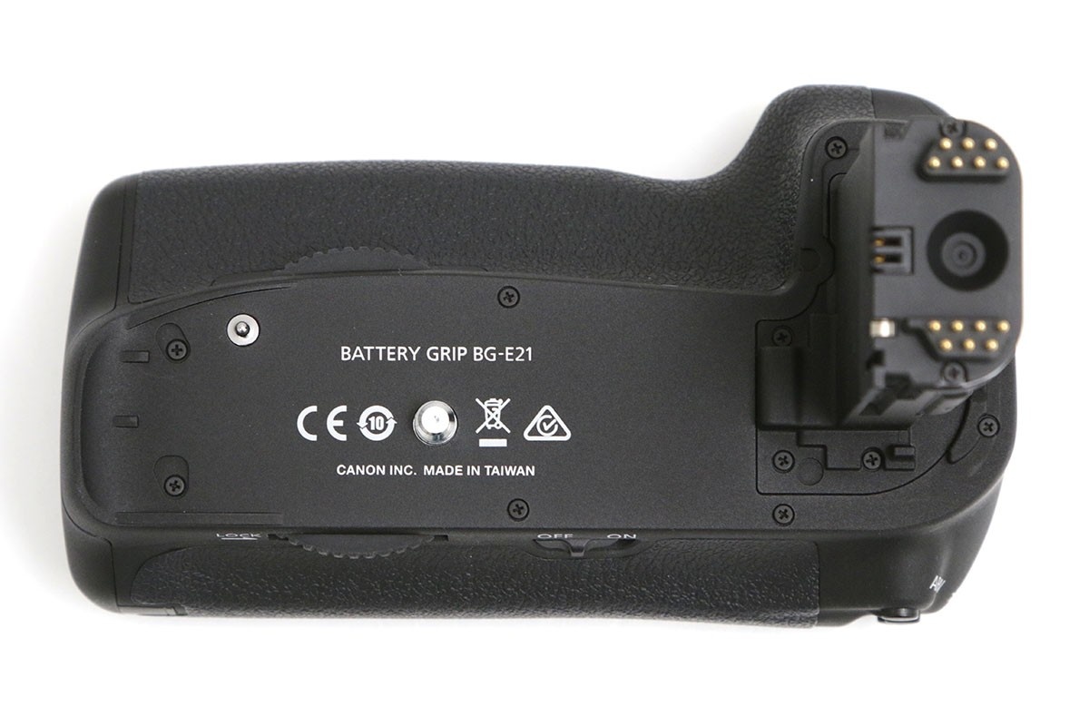 BG-E21 CA01-B1578-2D3A