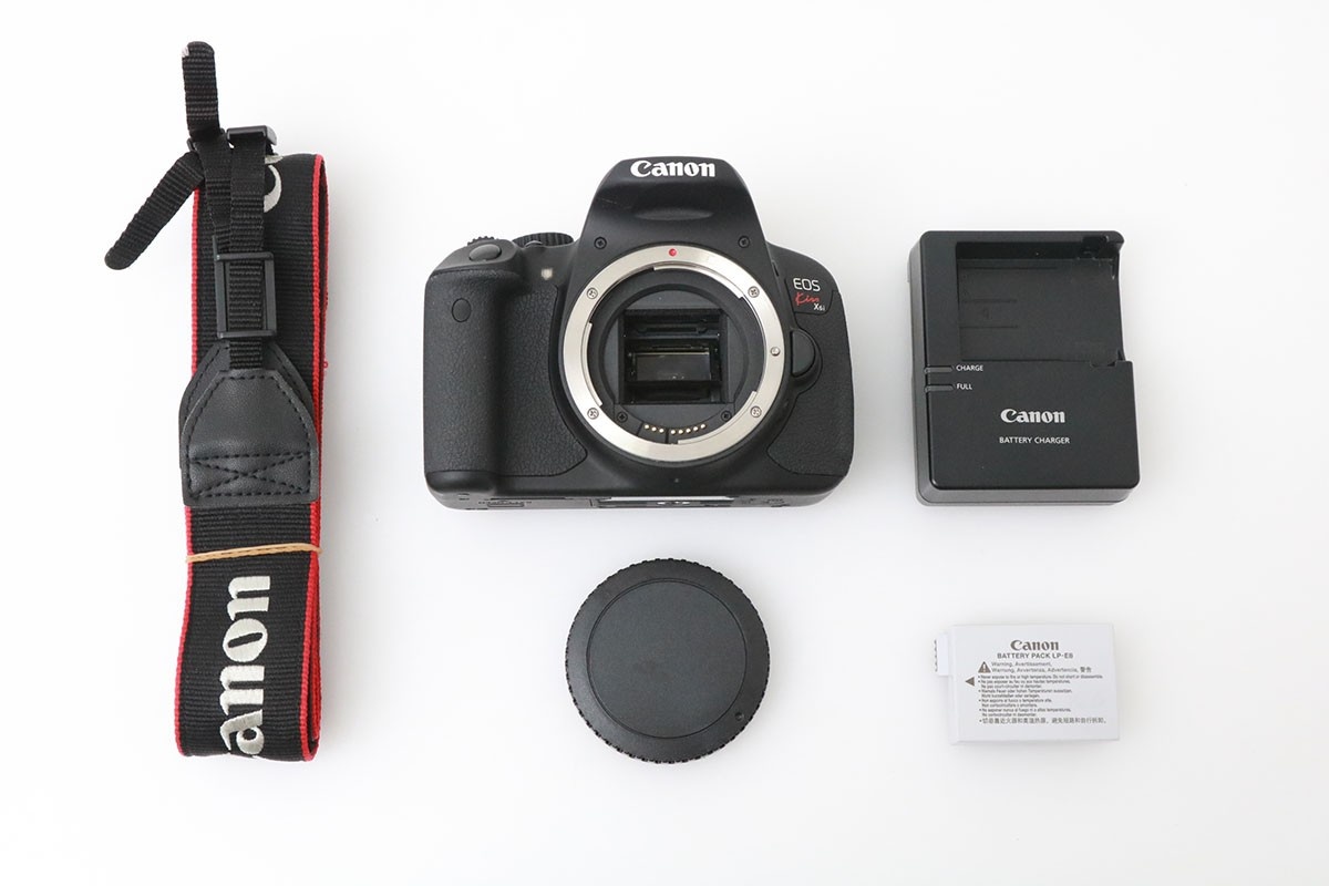 EOS Kiss X6i ボディ センサー清掃済み CA01-M4546-3U4A