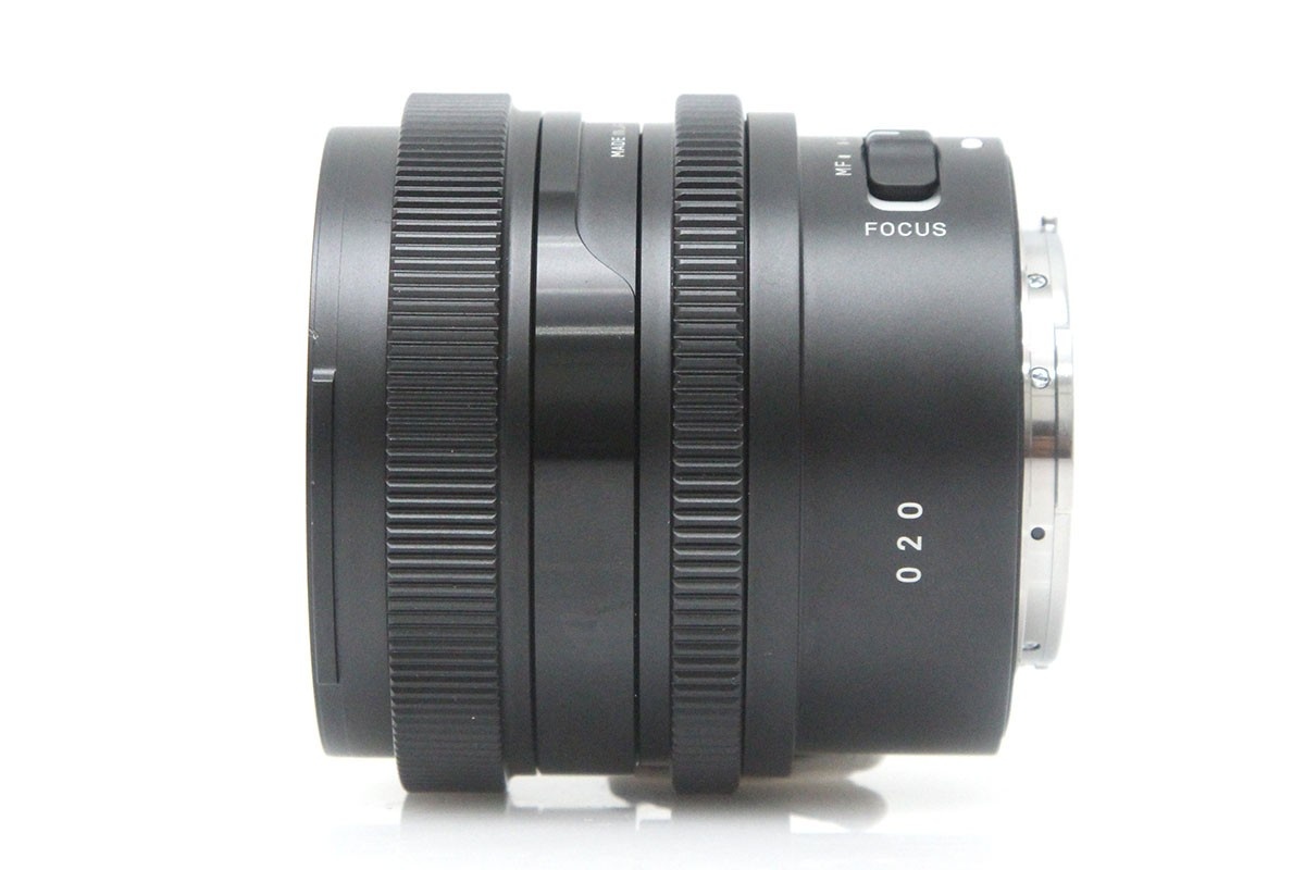 35mm F2 DG DN ソニーEマウント CA01-P025-2P4
