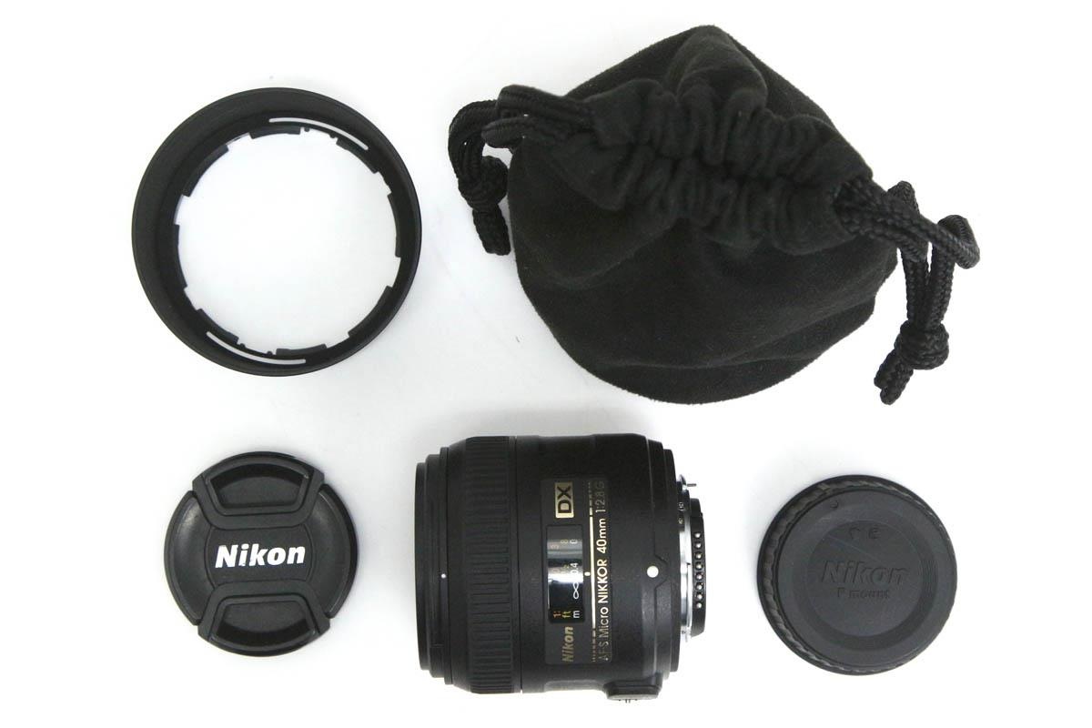 AF-S DX Micro NIKKOR 40mm f2.8G CA01-R1833-2A2E