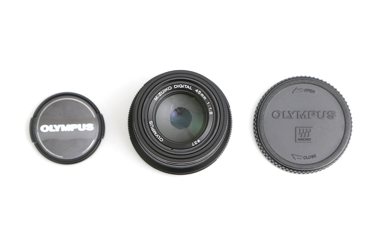 M.ZUIKO DIGITAL 45mm F1.8 [ブラック] CA01-B1884-2M7E