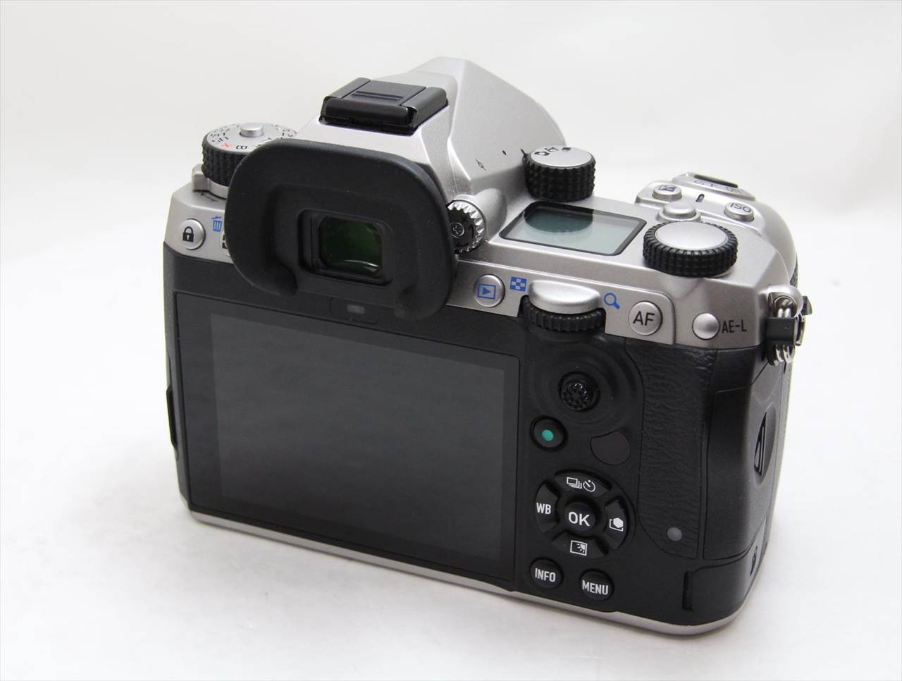 【中古】 ペンタックス(pentax) PENTAX K-3 III ボディ [シルバー]