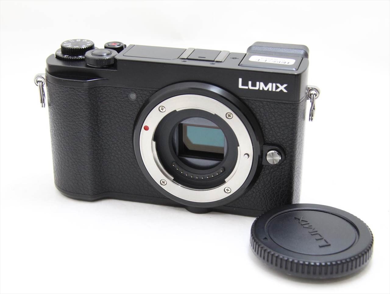 【中古】 パナソニック(panasonic) LUMIX DC-GX7MK3-K ボディ [ブラック]