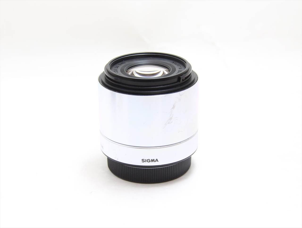 【中古】 シグマ(sigma) A 60mm F2.8 DN [シルバー] [マイクロフォーサーズ用]