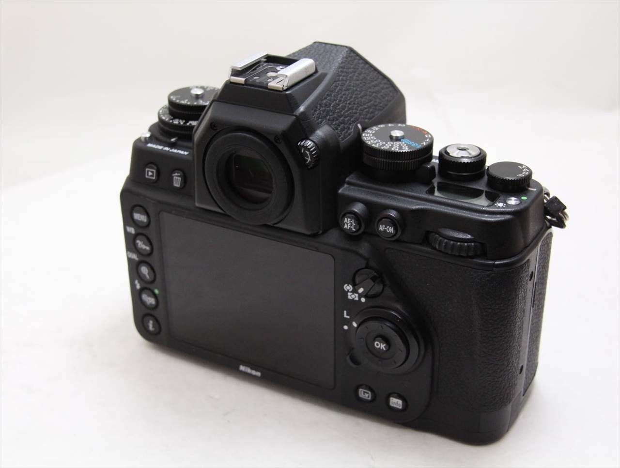 【中古】 ニコン(nikon) Df ボディ [ブラック]