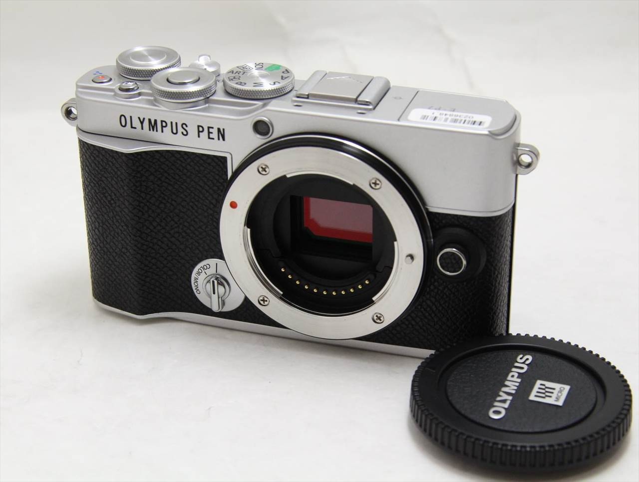【中古】 オリンパス・OMシステム(olympus・OM SYSTEM) OLYMPUS PEN E-P7 ボディ [シルバー]