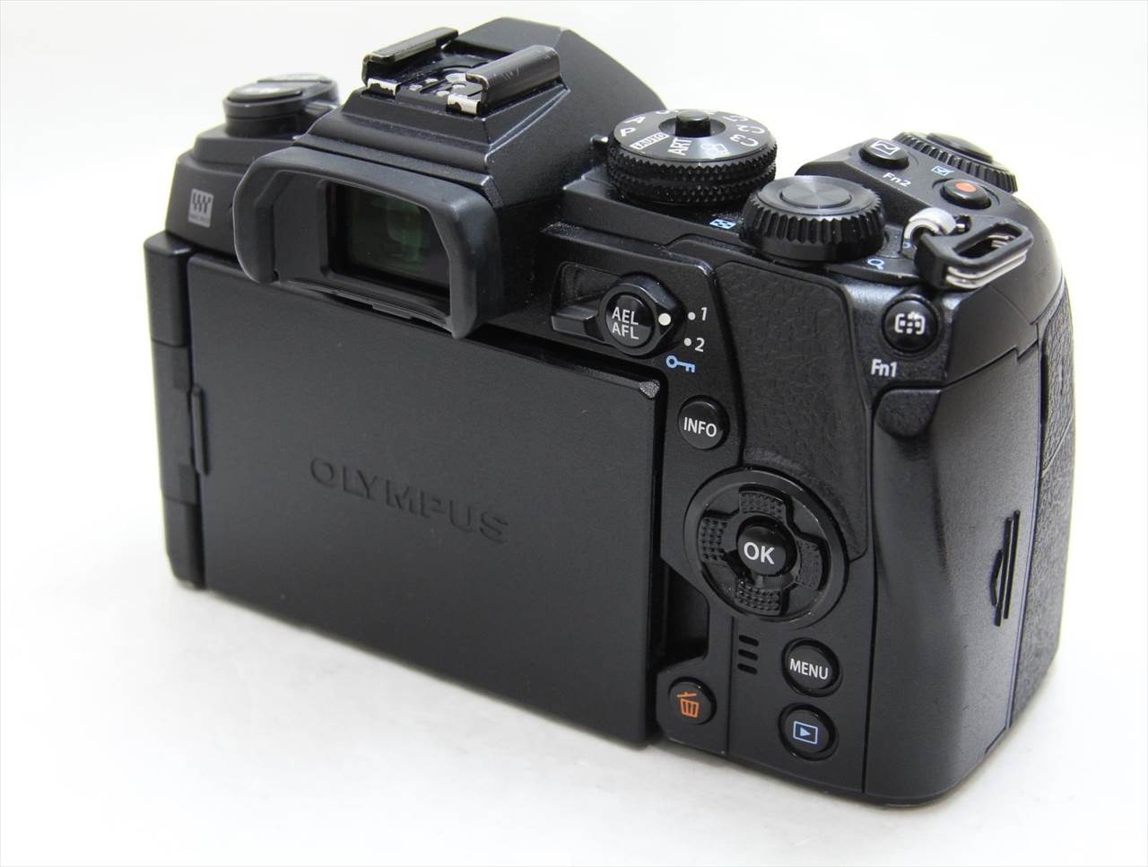 【中古】 オリンパス・OMシステム(olympus・OM SYSTEM) OM-D E-M1 Mark II ボディ