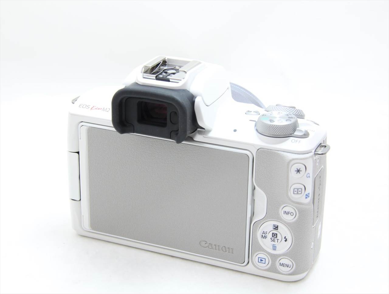 【中古】 キヤノン(canon) EOS Kiss M2 EF-M15-45 IS STM レンズキット [ホワイト]